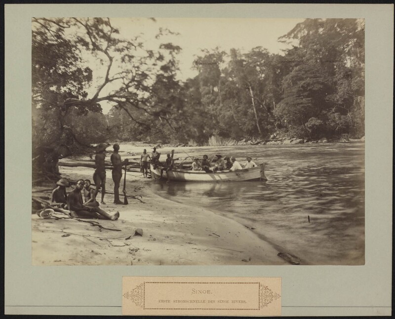 Либерийцы на реке в графстве Синоэ. 1887