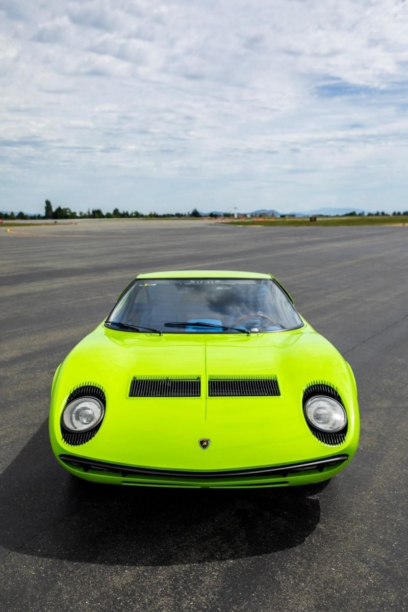 Мечта коллекционера: легендарная модель Lamborghini Miura P400