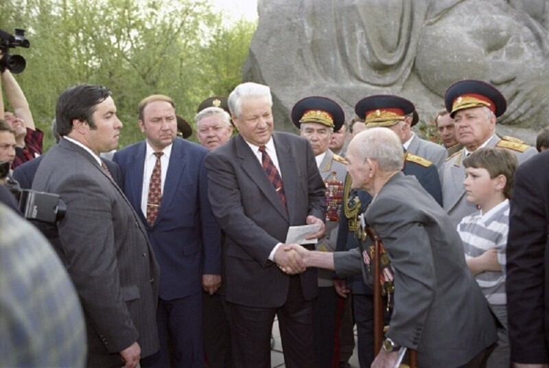 8 июня 1996 года президент Ельцин объявил 22 июня Днём памяти и скорби
