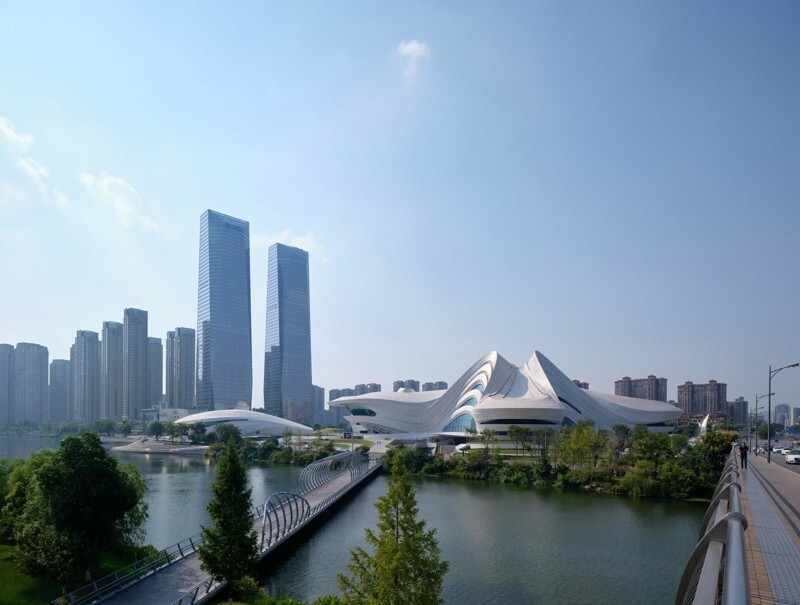 Центр культуры и искусств Meixihu International Culture & Arts Centre от Zaha Hadid Architects