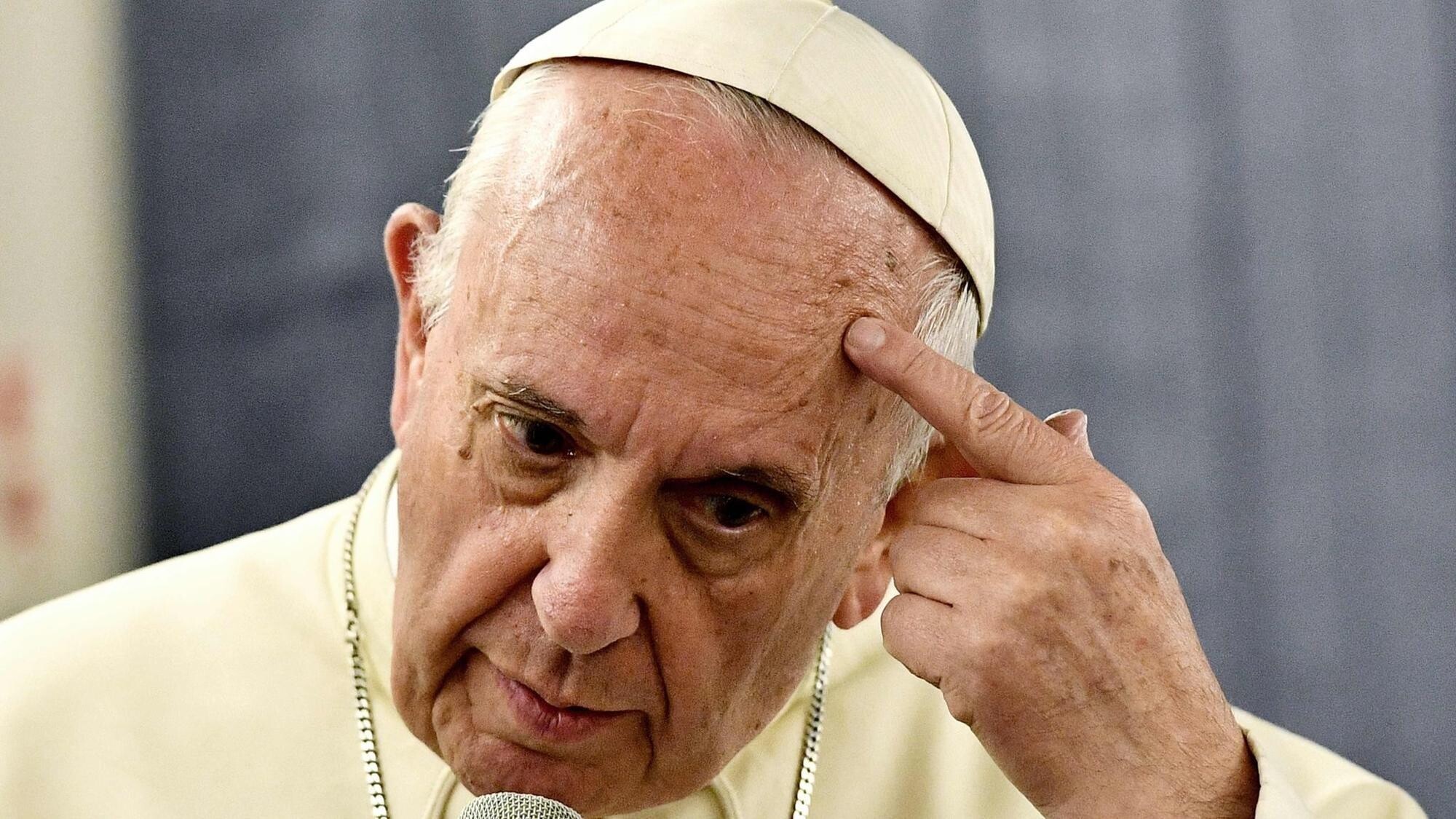 Папа римский ответил. Франциск (папа Римский). Папа Римский Франциск 2022. Понтифик папа Римский Франциск. Франциск 1 папа Римский.