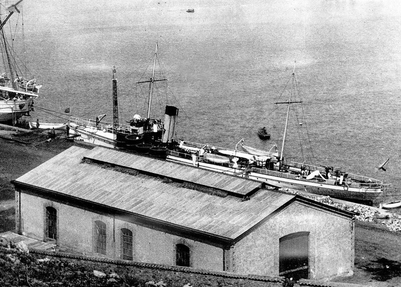 Минный крейсер «Гайдамак», предположительно в Порт-Артуре, 1901 год.
