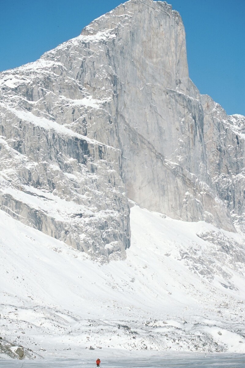 Самая высокая вертикальная скала в мире