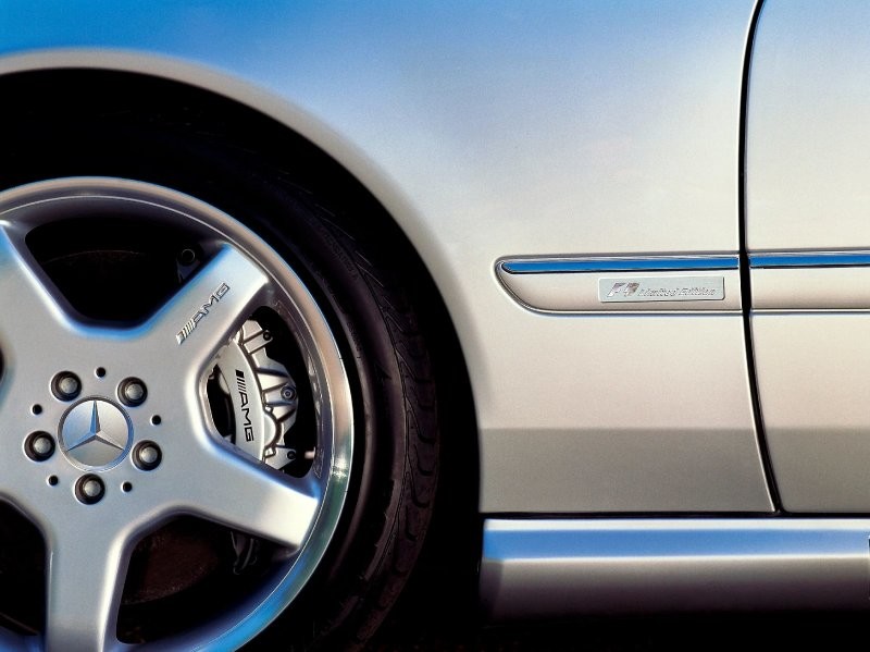 Mercedes-Benz CL55 AMG F1 Limited Edition – Почем керамика для народа?