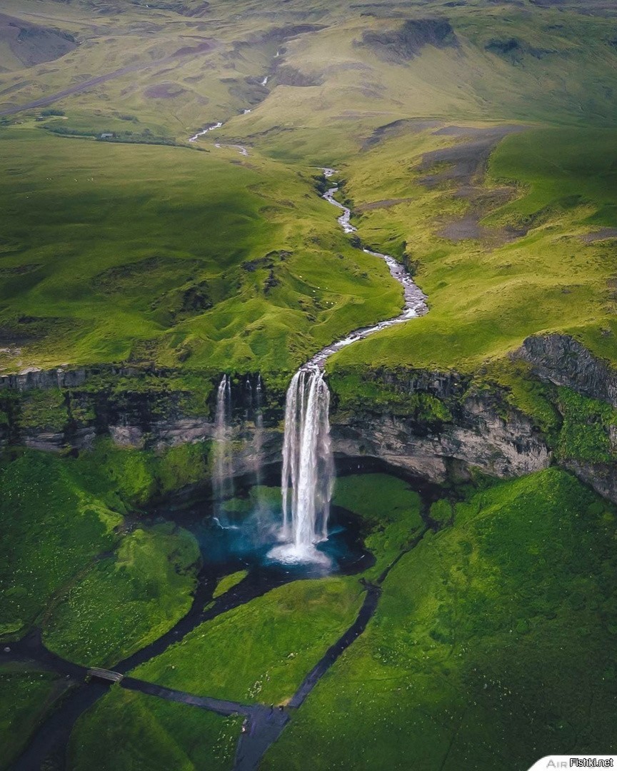 Туризм Исландии водопад