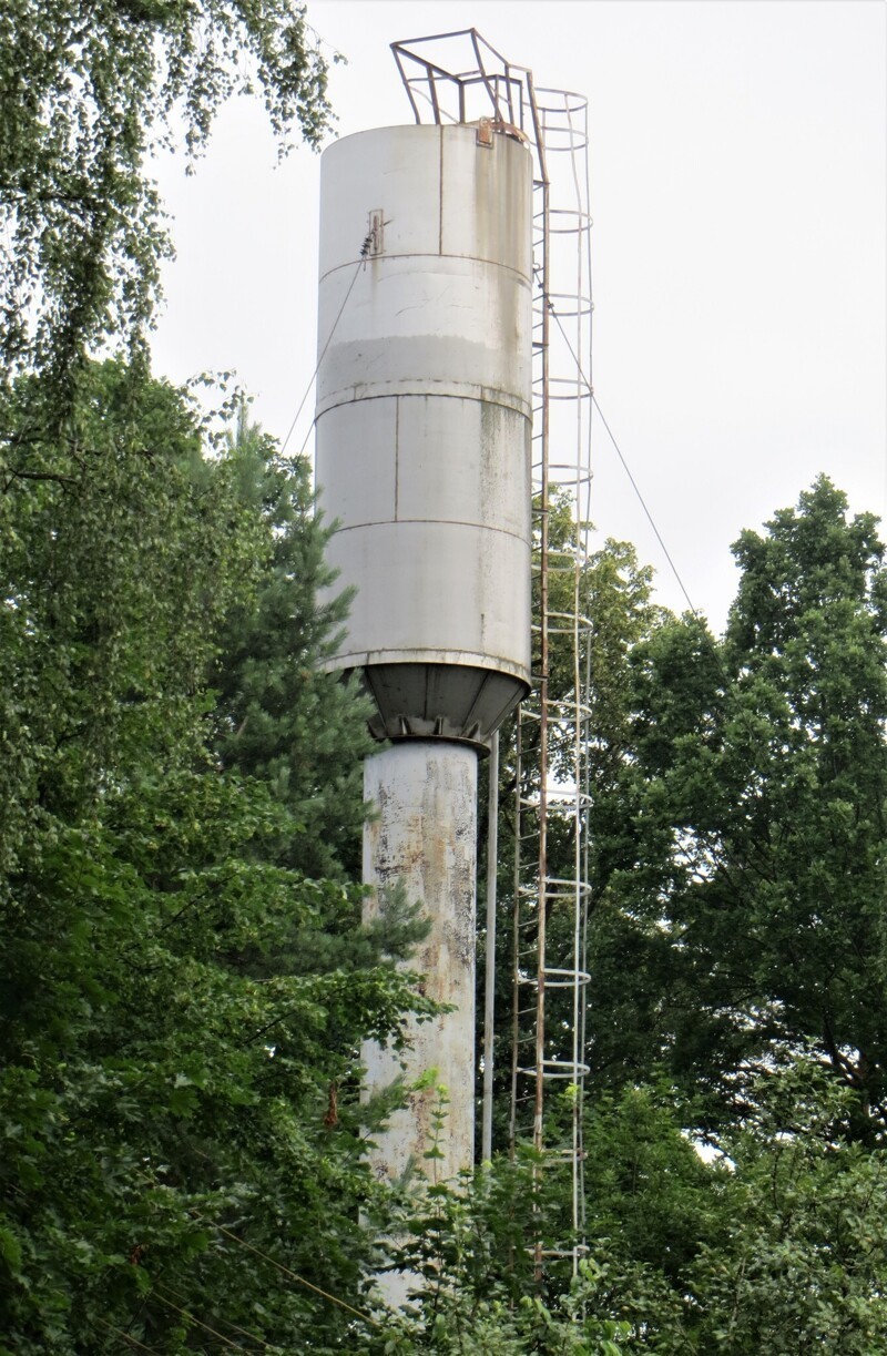 Башня Рожновского на улице Ганны Шостак в Черкизово.