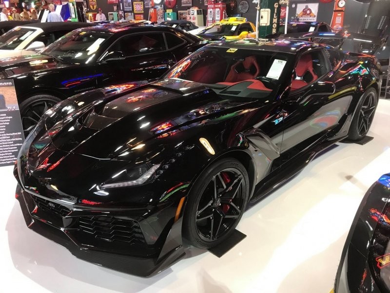 5. Chevrolet Corvette ZR1 2019 года продан за $187,000 (21 200 000 руб.). Хороший ценник, до сих пор в этом году за них больше $155,000 не давали.