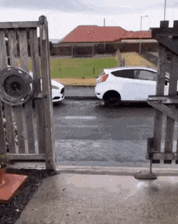 Гифки с девушками