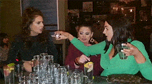 Гифки с девушками