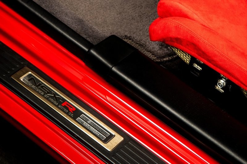 Хардкорный Honda NSX Type R для энтузиаста, который может потратить 20 миллионов рублей