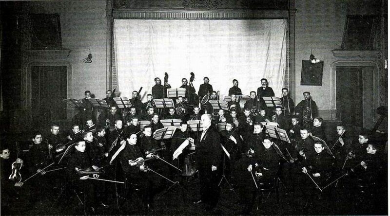 Оркестр воспитанников приюта принца П.Г. Ольденбургского. 1910-е гг.