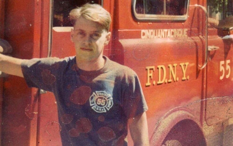 Стив Бушеми. Во время его службы пожарным в пожарной части Нью-Йорка в 1981 году.