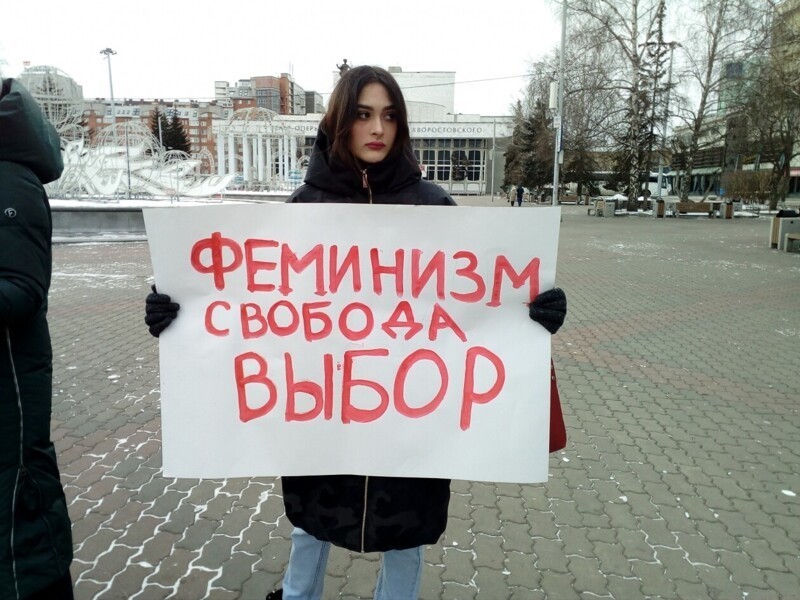Политические комментарии из инета