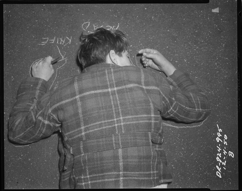 Убитый с ножом, 1950