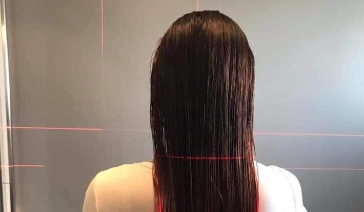 Для чего девушка просить волос