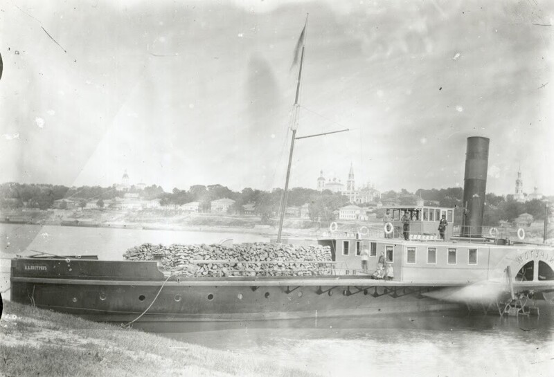 Плаванье на пх «Могучий», 1906 г. постройки. г. Касимов на р. Оке.