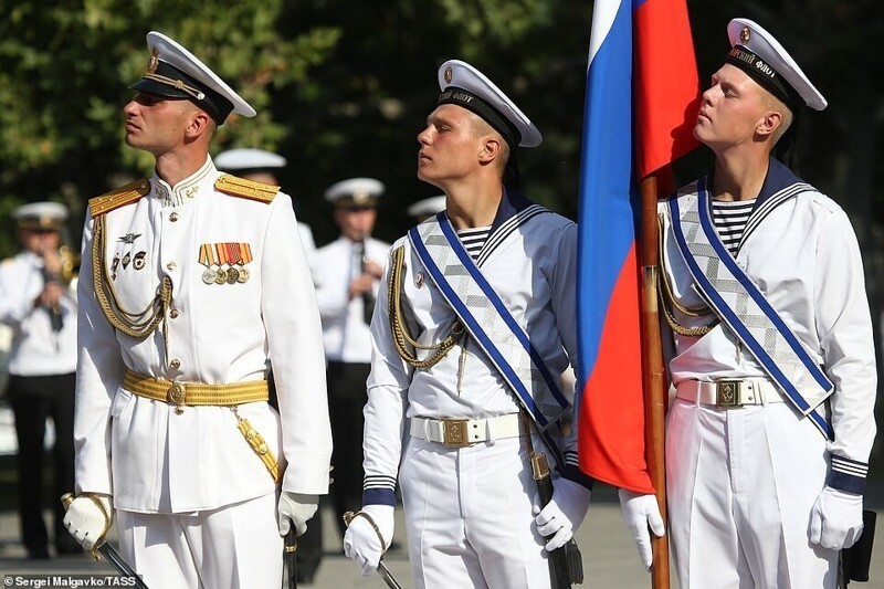 Морской парад в Санкт-Петербурге в честь дня ВМФ: итоги