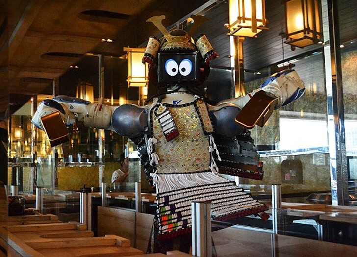 8. Ресторан с роботами, Таиланд.