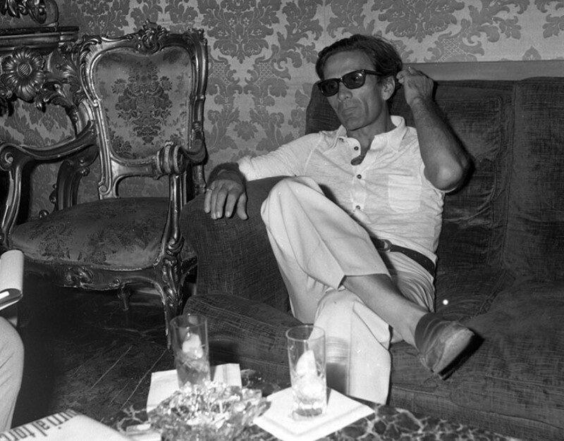 7 августа 1970 года. Неаполь. Итальянский кинорежиссёр, поэт, прозаик, коммунист Пьер Паоло Пазолини.