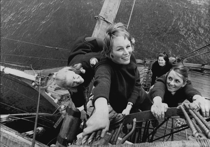 6 августа 1970 года. Корабль «Индевор II». Памятный поход, посвященный 200-летию первой кругосветной экспедиции Джеймса Кука.