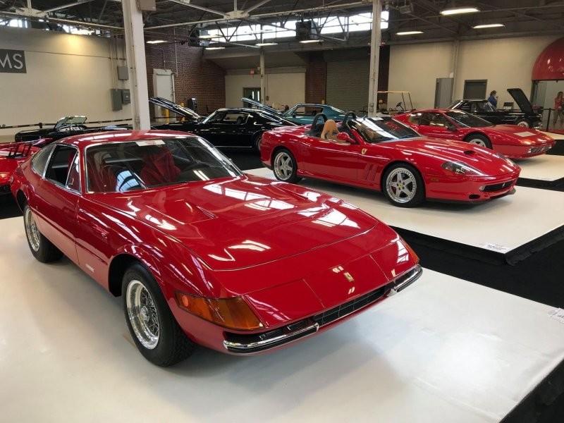 9. Ferrari 365 GTB/4 Daytona (№14135) 1977 года продана за $715,000 (53 400 000 руб.).