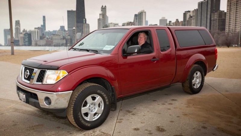 Водитель пикапа Nissan Frontier с пробегом более 1 миллиона миль получил новый грузовик