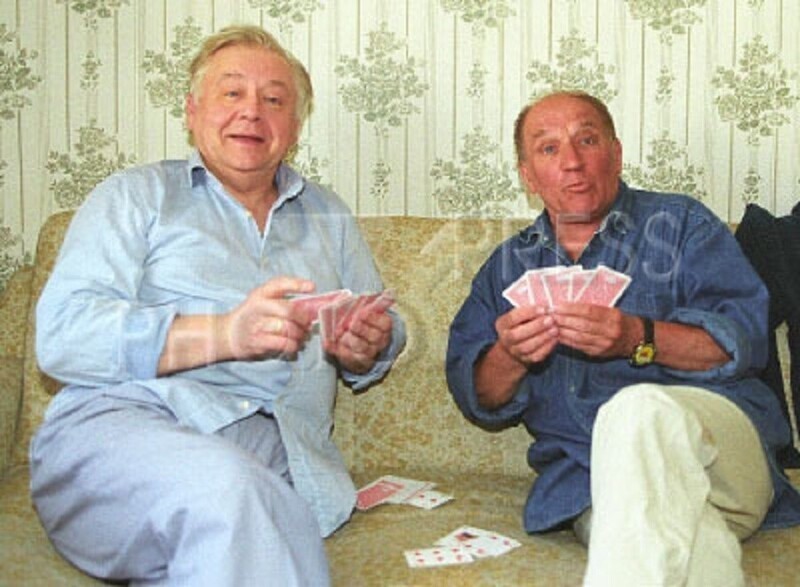 Олег Табаков и Лев Дуров на съёмках фильма «Сирота казанская», 1997 год