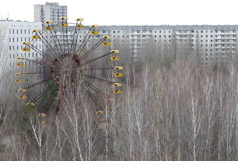 Центр города Припять, который сейчас является городом-призраком на территории Украины и находится в 3 км от Чернобыльской АЭС, 15 апреля 2011.