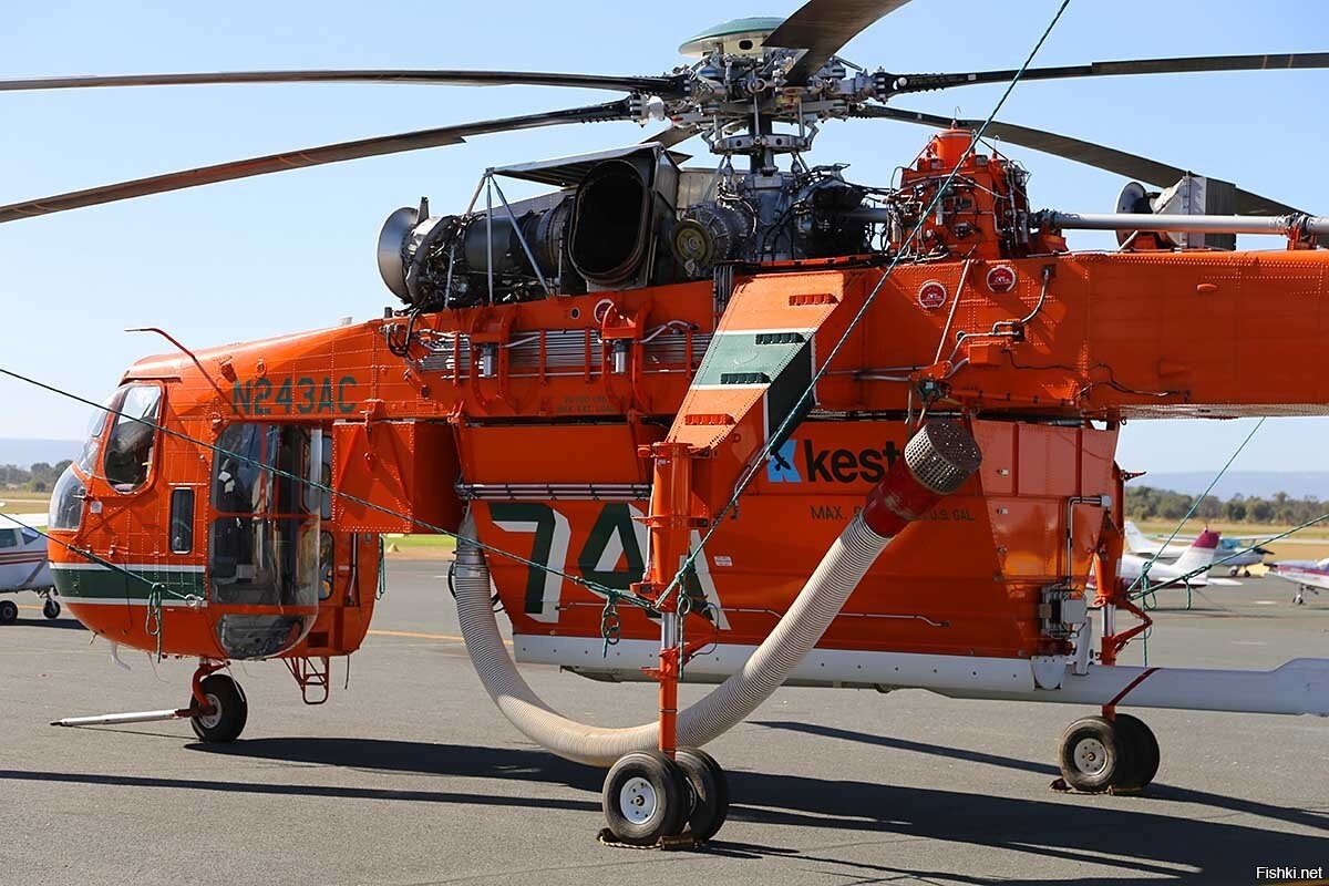 Вертолет-кран сикорский s-64. Сикорский s 64. Сикорский скайкран. Sikorski s64. Sikorsky s-64f skycrane.