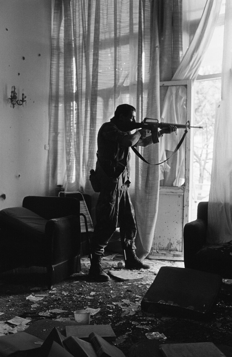 1982. Ливанская армия начинает наступление на друзских ополченцев в районе Сук-эль-Гарб