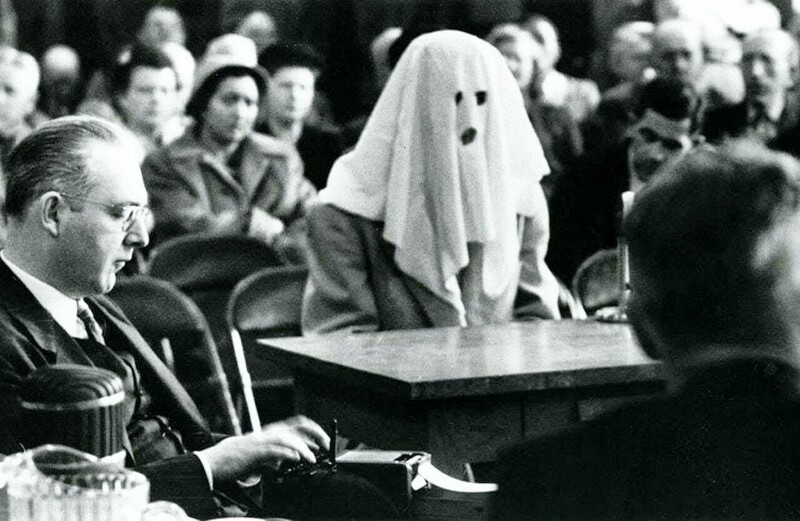 Маскировка свидетеля на суде по делу о наркоторговле, Вашингтон 1952