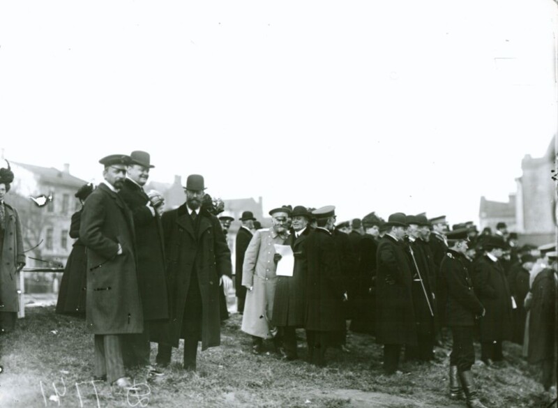 Председатель Совета ИРПО князь А. Д. Львов на испытаниях огнетушителей. 22 сентября 1909 г.
