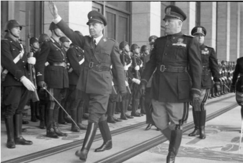 Встреча Бенито Муссолини и Анте Павелича в 1941 году