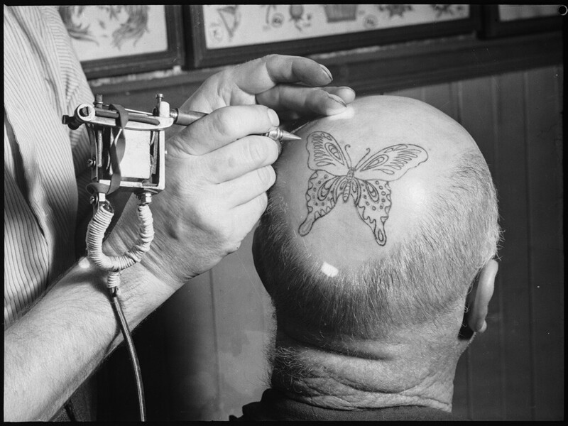 17. Тату-салон тату-мастера из Сиднея Фреда Харриса. Австралия, 1937 год