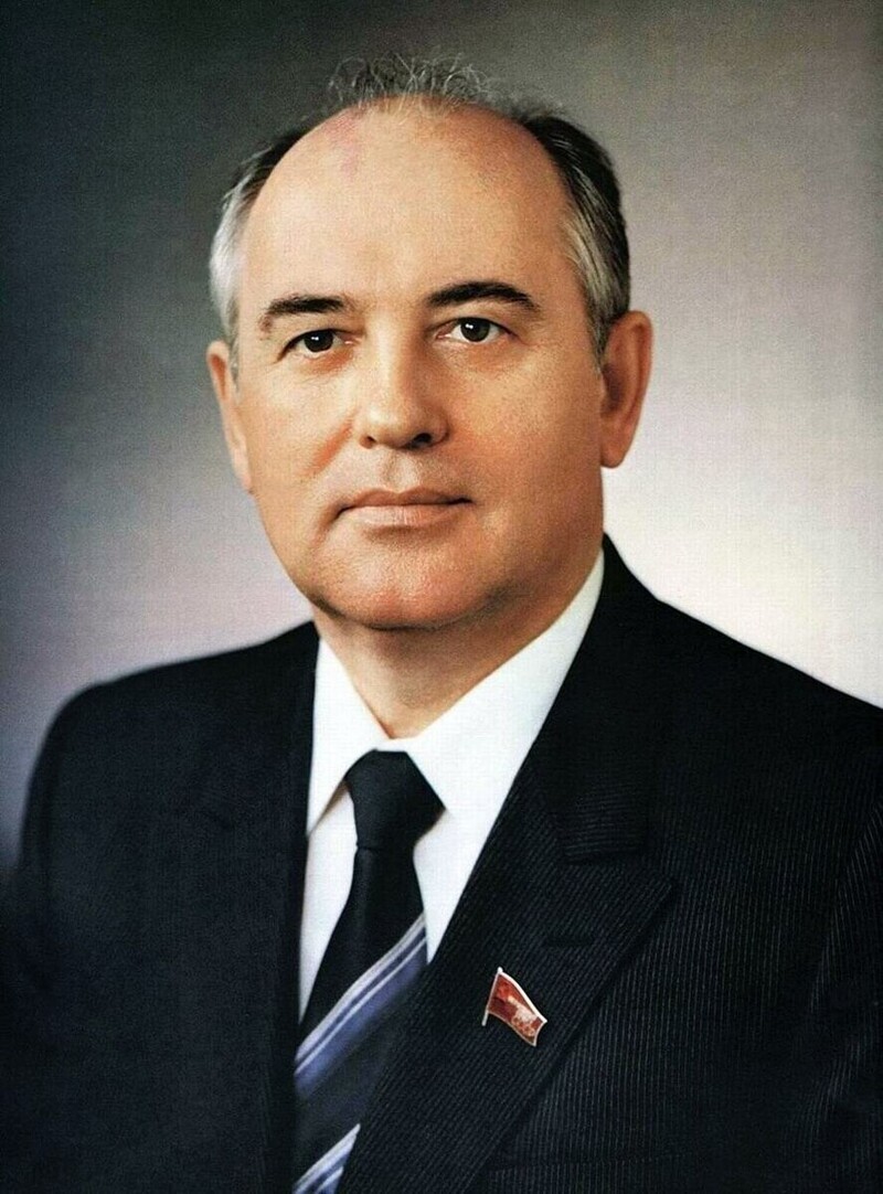 Михаил Сергеевич Горбачёв  11 марта 1985 — 25 декабря 1991