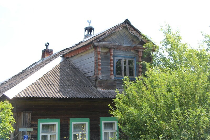 Старинные дома с деревянной резьбой