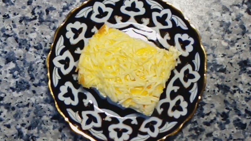 Омлет с сыром сулугуни лапша