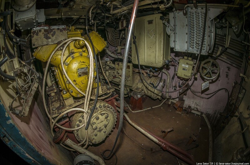 Ржавая подводная лодка Б-380 в Крыму: последний выпущенный экземпляр проекта 641Б "Сом"