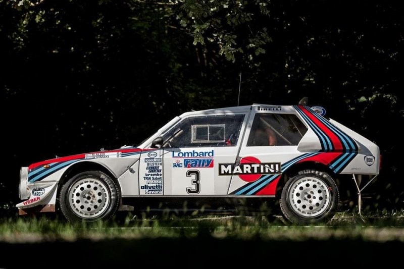 2. Lancia Delta S4 Rally (№ZLA038AR000000207) 1985 года продали за €770,000 (70 000 000 руб.). В прошлом году подобную продали за 1 млн. евро. Раньше они стоили максимум 500 тыс. евро.