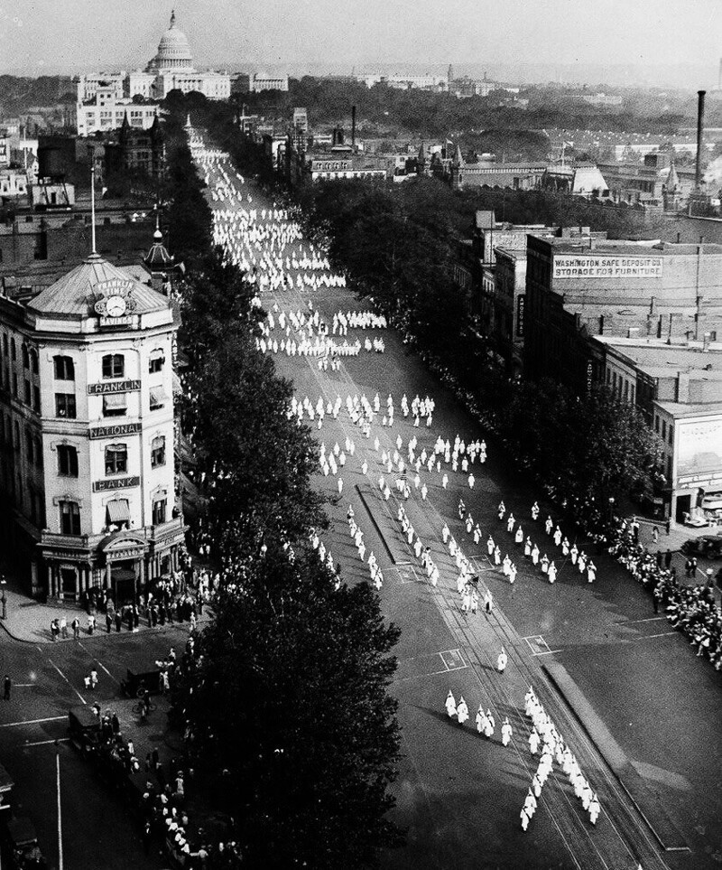Шествие 50 000 куклуксклановцев в Вашингтоне, 1926 год