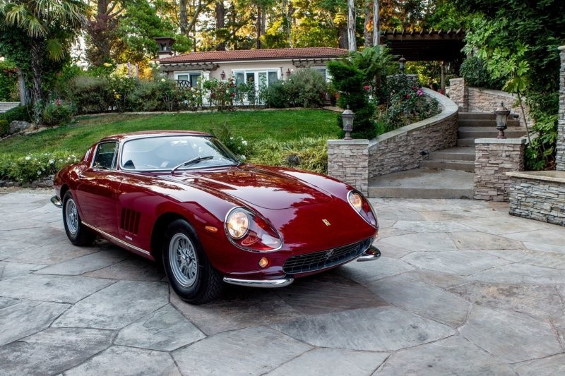 2. Ferrari 275 GTB by Scaglietti (№06891) 1965 года продали за $1,980,000 (152 700 000 руб.). Удачная покупка, самая низкая цена в 2020 году.
