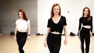 Гифки с девушками