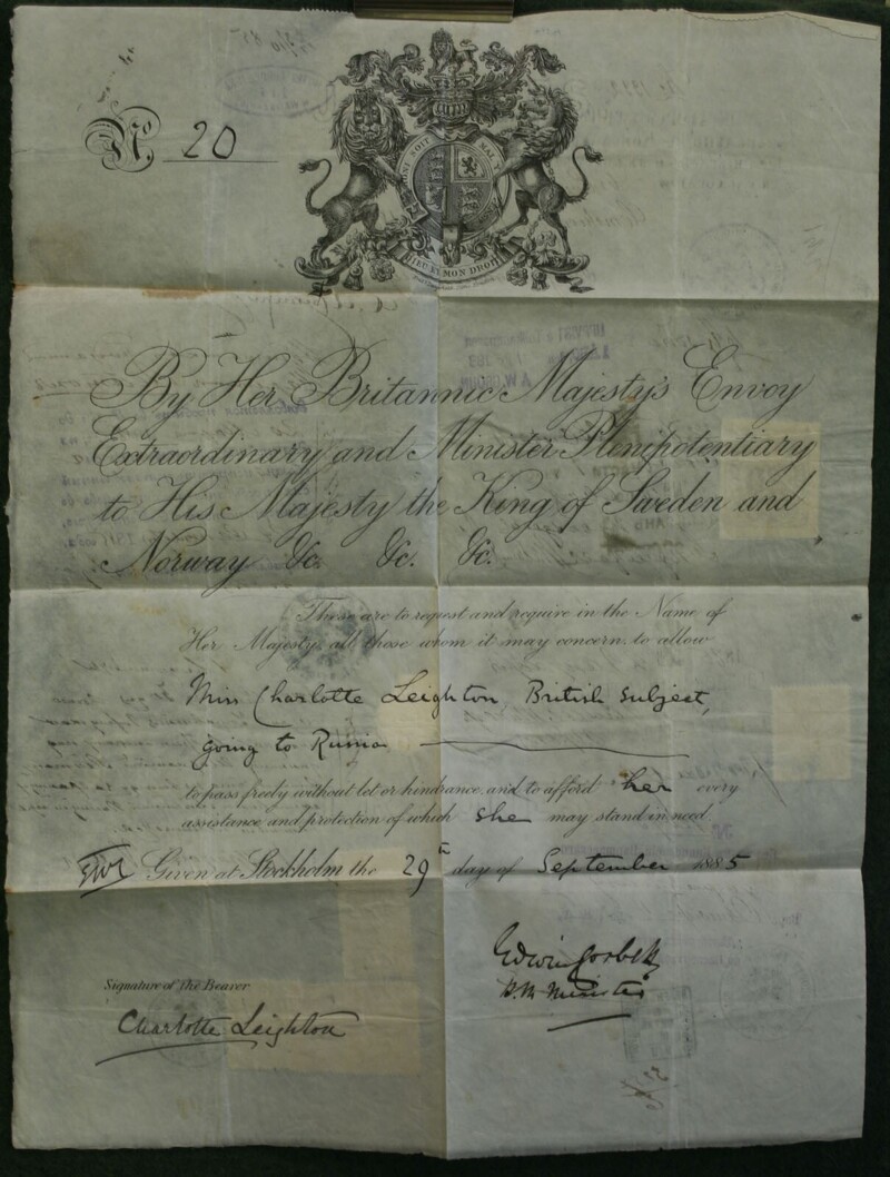Загран. паспорт, выданный мисс Шарлотте Лейтон, британской подданной для поездки в Россию в 1885 году