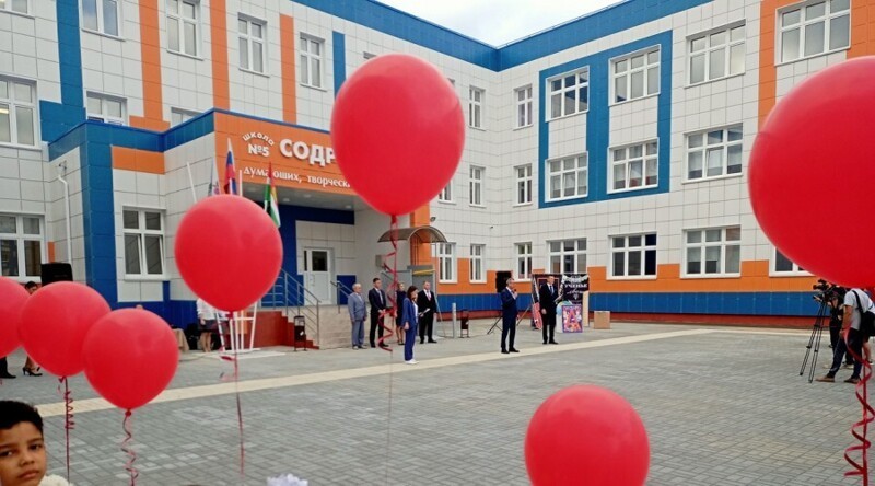 В Балабаново Калужской области открыта новая школа на 1000 мест.