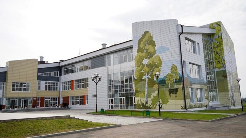 В Иркутской области в п. Куйтун открыта школа на 750 мест.