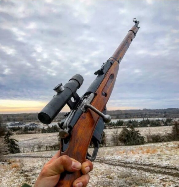 Снайперская винтовка Мосина с прицелом ПУ