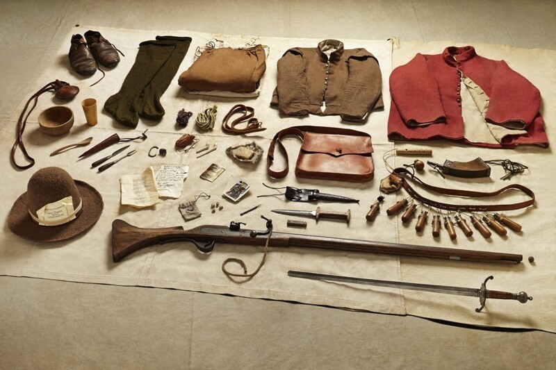 Тысячелетняя история оружия в фотографиях Тома Аткинсона
