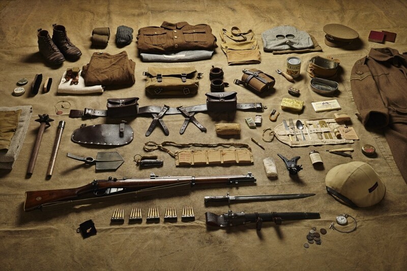 Тысячелетняя история оружия в фотографиях Тома Аткинсона