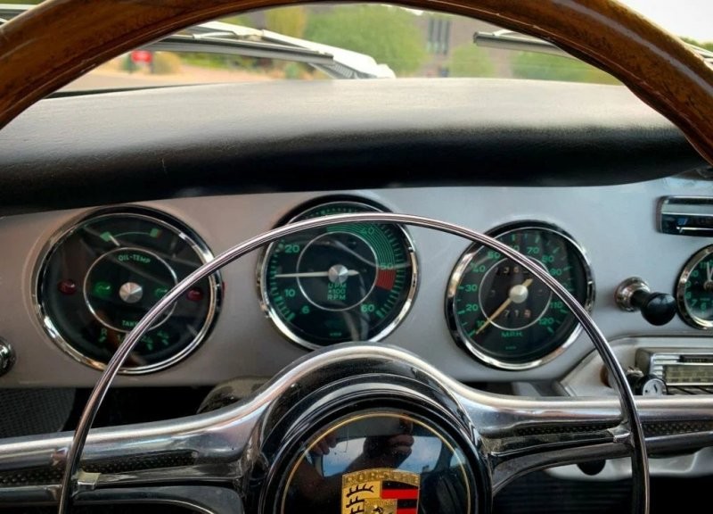 В хозяйстве бесполезен: Porsche 356 в деталях