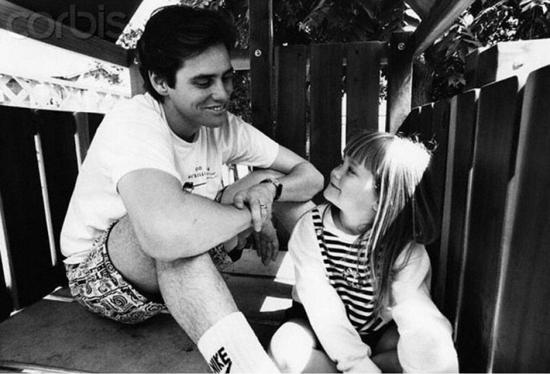 Джим Керри со своей дочерью Джейн Керри, 1991 г.